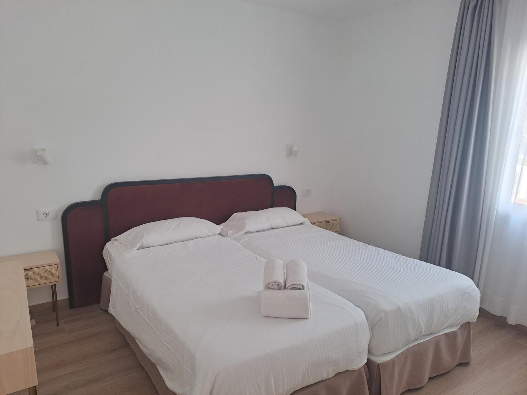 Apartamento con terraza y piscina en Corralejo Exterior foto
