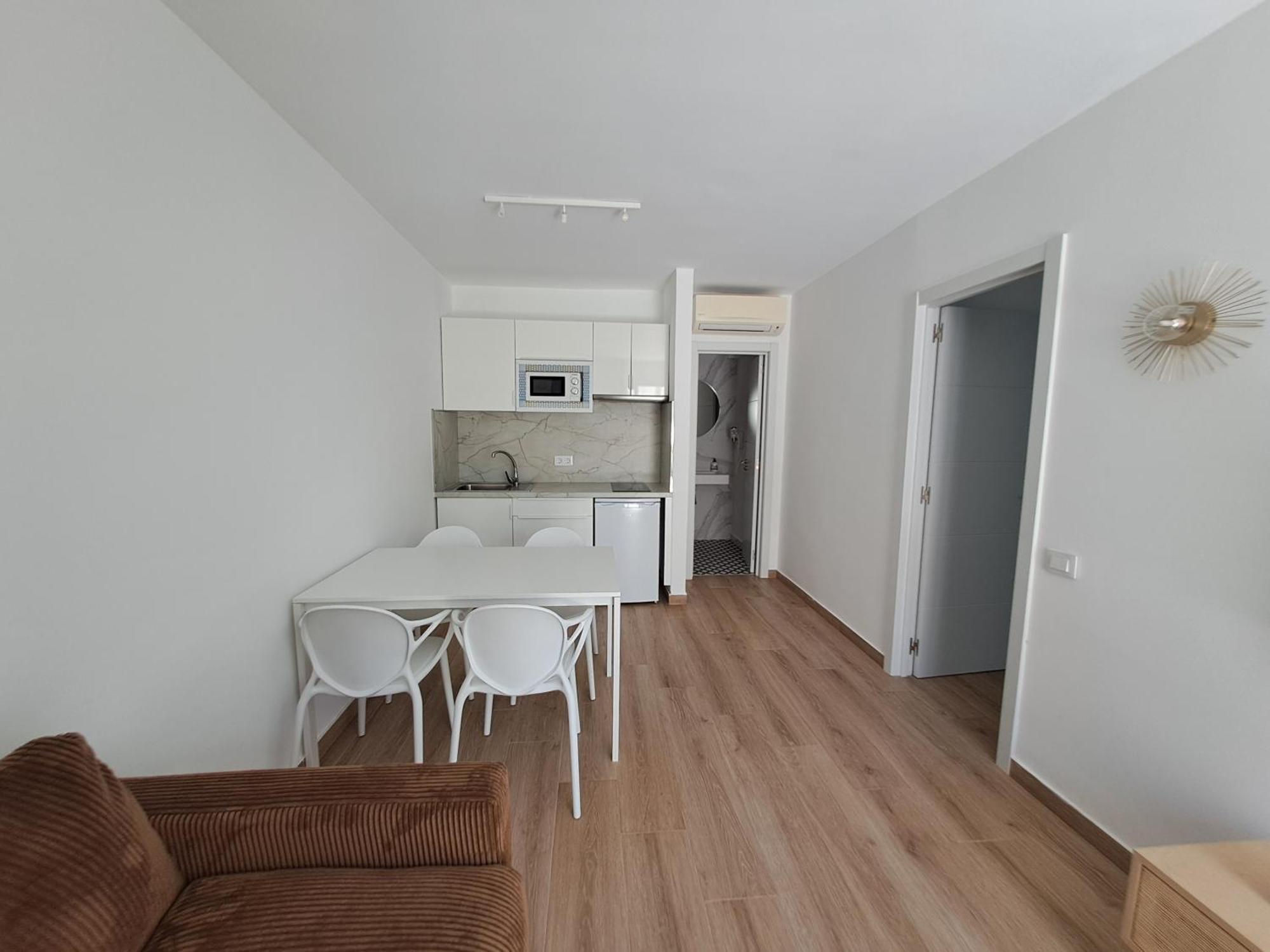 Apartamento con terraza y piscina en Corralejo Exterior foto